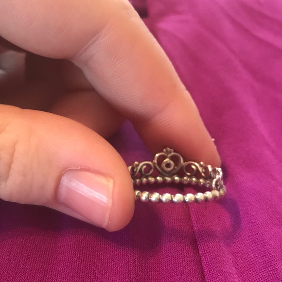 Pandora Crown Ring - Picture 3 of 5